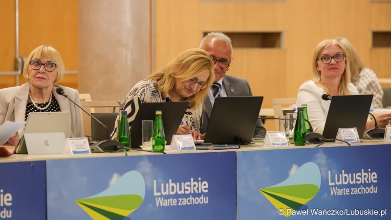 Uczestnicy II zwyczajnej sesji Sejmiku Województwa Lubuskiego