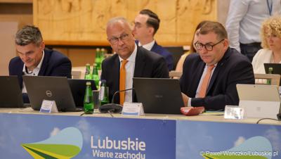 Uczestnicy II zwyczajnej sesji Sejmiku Województwa Lubuskiego