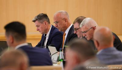 Uczestnicy II zwyczajnej sesji Sejmiku Województwa Lubuskiego