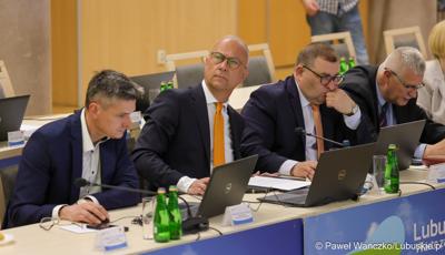 Uczestnicy II zwyczajnej sesji Sejmiku Województwa Lubuskiego