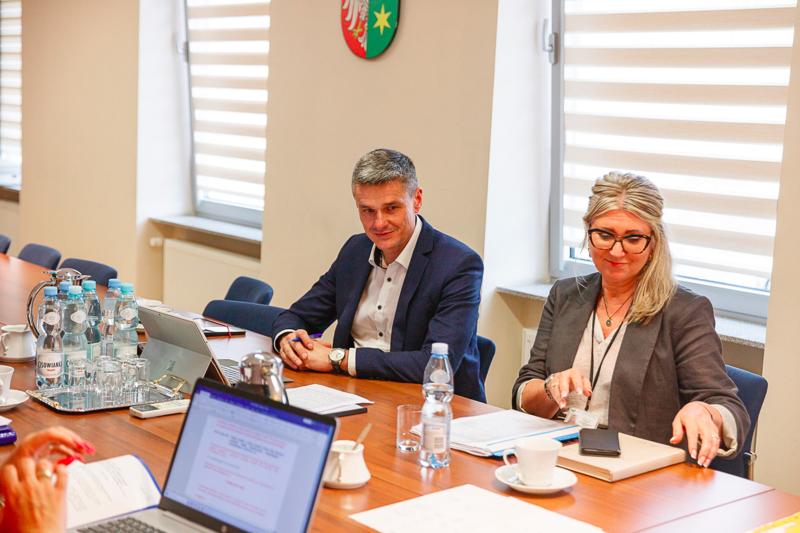 Wicemarszałek Sebastian Ciemnoczołowski uczestniczył w zgromadzeniu Wspólników Lubuskiego Szpitala Specjalistycznego w Torzymiu