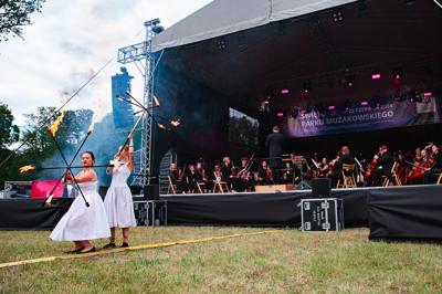 Niesamowity koncert finałowy w wykonaniu Orkiestry Symfonicznej Filharmonii Zielonogórskiej z zaskakującymi atrakcjami