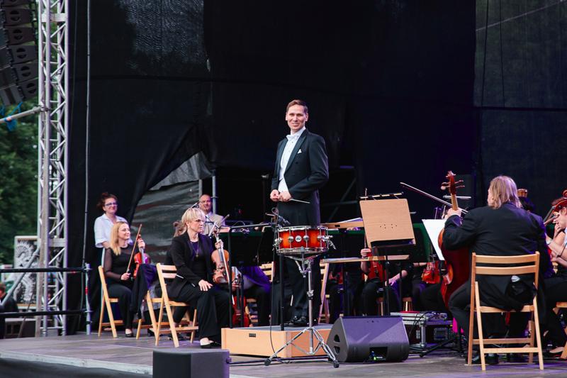 Niesamowity koncert finałowy w wykonaniu Orkiestry Symfonicznej Filharmonii Zielonogórskiej z zaskakującymi atrakcjami
