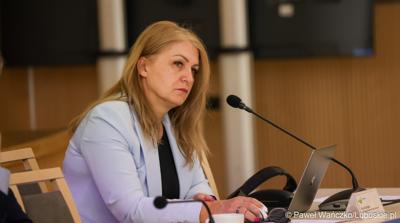 Uczestniczka posiedzenia Wojewódzkiej Rady Dialogu Społecznego w Zielonej Górze