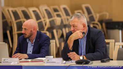 Uczestnicy posiedzenia Wojewódzkiej Rady Dialogu Społecznego w Zielonej Górze