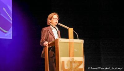 Dyplomatorium czwartego rocznika absolwentów kierunku lekarskiego na Uniwersytecie Zielonogórskim. 