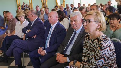 Uroczyste otwarcie zrewitalizowanego Dworu w Muzeum Etnograficznym z Zielonej Górze - Ochli