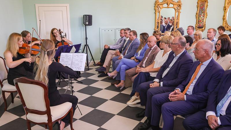 Uroczyste otwarcie zrewitalizowanego Dworu w Muzeum Etnograficznym z Zielonej Górze - Ochli