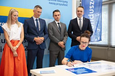 Podpisanie porozumień z samorządami realizującymi zintegrowane inwestycje terytorialne