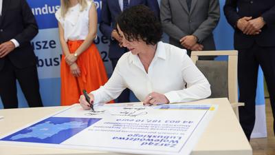 Podpisanie porozumień z samorządami realizującymi zintegrowane inwestycje terytorialne