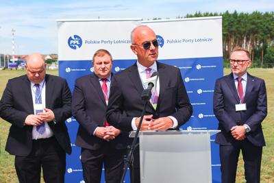 W piątek, 26 lipca 2024 r. w Porcie Lotniczym Zielona Góra-Babimost podpisano list intencyjny ws. projektu budowy nowego terminala pasażerskiego. Jednym z sygnatariuszy dokumentu był marszałek Marcin Jabłoński.