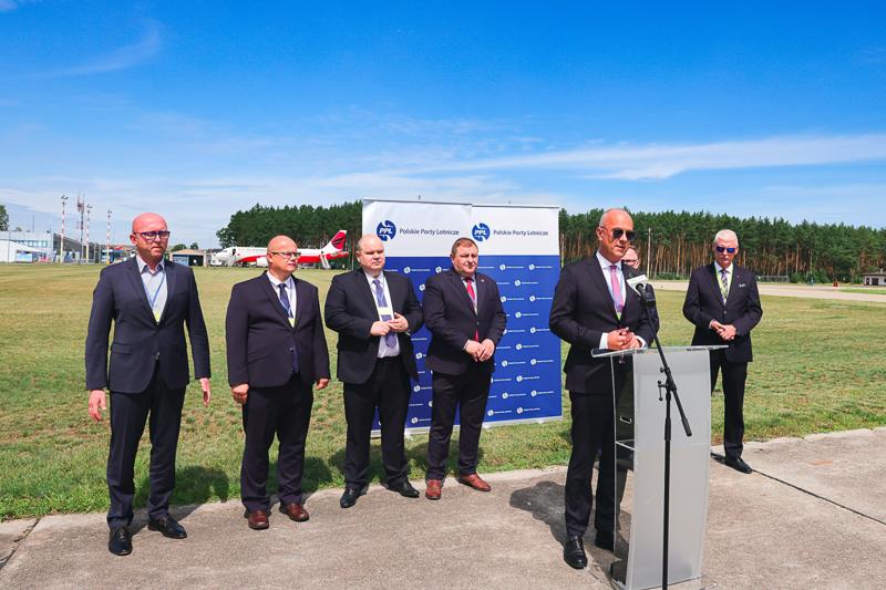 W piątek, 26 lipca 2024 r. w Porcie Lotniczym Zielona Góra-Babimost podpisano list intencyjny ws. projektu budowy nowego terminala pasażerskiego. Jednym z sygnatariuszy dokumentu był marszałek Marcin Jabłoński.