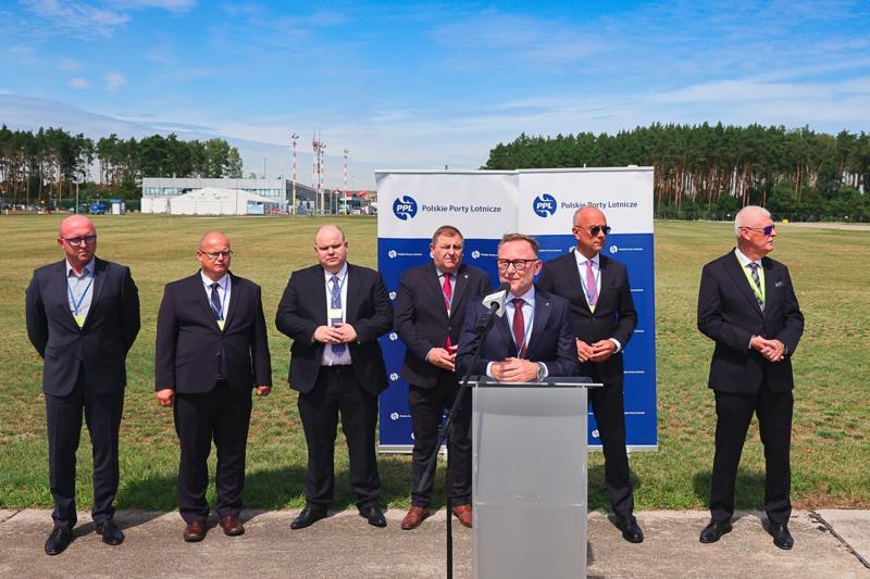 W piątek, 26 lipca 2024 r. w Porcie Lotniczym Zielona Góra-Babimost podpisano list intencyjny ws. projektu budowy nowego terminala pasażerskiego. Jednym z sygnatariuszy dokumentu był marszałek Marcin Jabłoński.