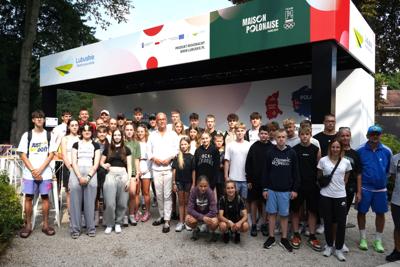 2 sierpnia 2024 r. w Domu Polskim z Paryżem żegnało się 38 lubuskich przedsiębiorców – uczestników Misji Gospodarczej, a stolicę Francji w czasie Igrzysk Olimpijskich witało 36 młodych sportowców z lubuskich klubów