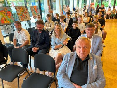 2 sierpnia 2024 r. w Domu Polskim z Paryżem żegnało się 38 lubuskich przedsiębiorców – uczestników Misji Gospodarczej, a stolicę Francji w czasie Igrzysk Olimpijskich witało 36 młodych sportowców z lubuskich klubów