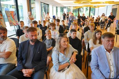 2 sierpnia 2024 r. w Domu Polskim z Paryżem żegnało się 38 lubuskich przedsiębiorców – uczestników Misji Gospodarczej, a stolicę Francji w czasie Igrzysk Olimpijskich witało 36 młodych sportowców z lubuskich klubów