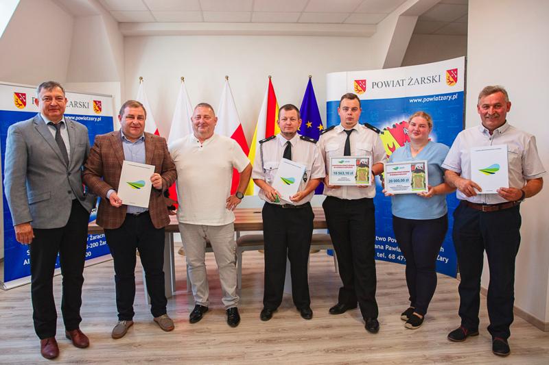 Jednostki OSP z województwa lubuskiego po raz kolejny otrzymały pieniądze na zakup nowego sprzętu i umundurowania