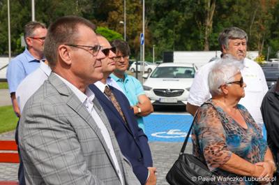 Przy ulicy Fabrycznej w Kostrzynie nad Odrą zaczął działać park wodny. W otwarciu obiektu 21 sierpnia 2024 r. uczestniczył marszałek województwa lubuskiego Marcin Jabłoński.
