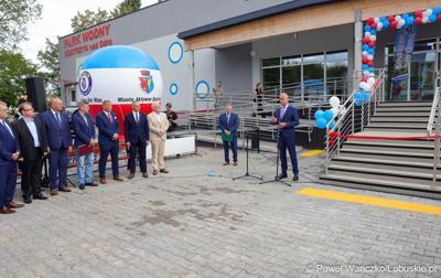 Przy ulicy Fabrycznej w Kostrzynie nad Odrą zaczął działać park wodny. W otwarciu obiektu 21 sierpnia 2024 r. uczestniczył marszałek województwa lubuskiego Marcin Jabłoński.
