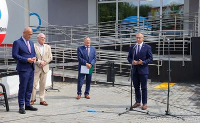 Przy ulicy Fabrycznej w Kostrzynie nad Odrą zaczął działać park wodny. W otwarciu obiektu 21 sierpnia 2024 r. uczestniczył marszałek województwa lubuskiego Marcin Jabłoński.
