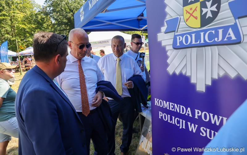 Uczestnicy Europejskich Targi Łowiectwa, Winiarstwa i Produktu Regionalnego ,,EKO – NATURA” w Gliśnie
