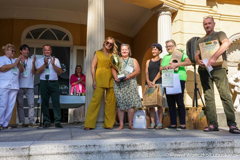 Uczestnicy Europejskich Targi Łowiectwa, Winiarstwa i Produktu Regionalnego ,,EKO – NATURA” w Gliśnie