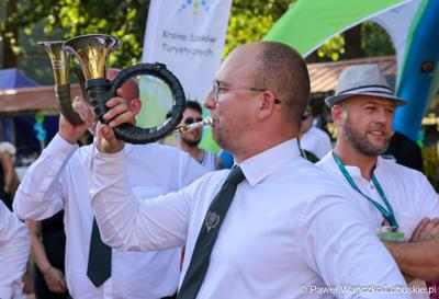 Uczestnicy Europejskich Targi Łowiectwa, Winiarstwa i Produktu Regionalnego ,,EKO – NATURA” w Gliśnie 