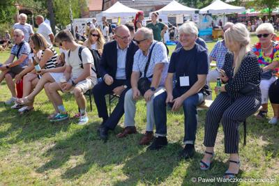 W Zagrodzie Kamiennej skansenu w Zielonej Górze-Ochli świętowano jubileusz 10-lecia istnienia Twojego Zielonego Targu. Gościem wydarzenia był członek zarządu województwa lubuskiego Zbigniew Kołodziej. 