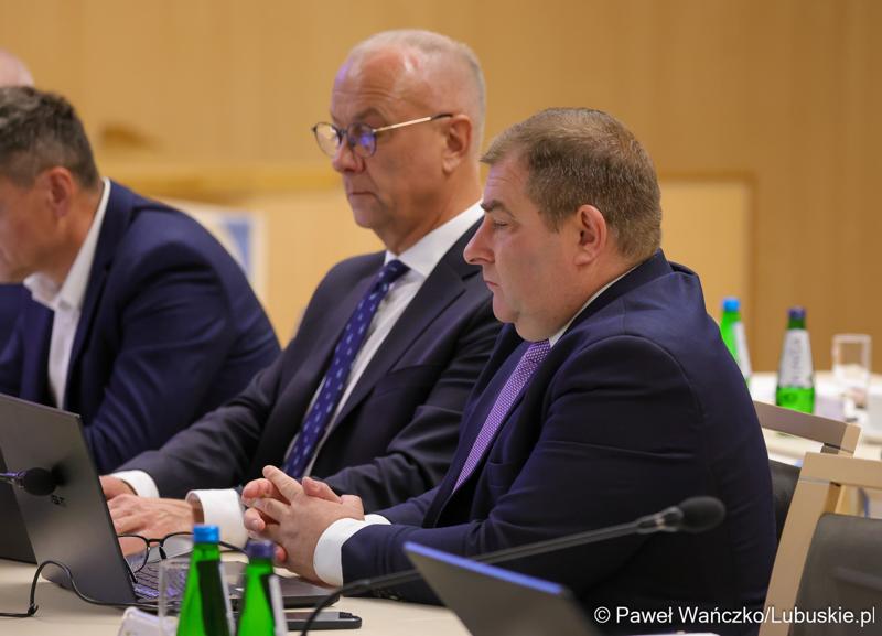 Uczestnicy wrześniowej sesji Sejmiku Województwa Lubuskiego