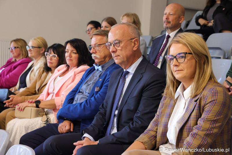 Uroczystość otwarcia nowej sali gimnastycznej w Zespole Szkół Licealnych w Słubicach
