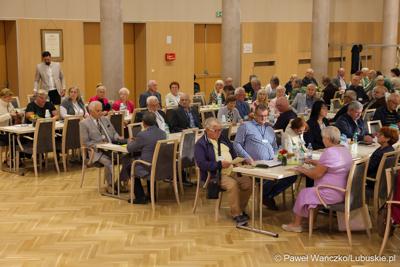 Uczestnicy X Okręgowego Zjazdu Delegatów Polskiego Związku Działkowców