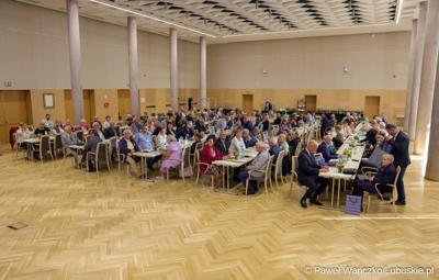 Uczestnicy X Okręgowego Zjazdu Delegatów Polskiego Związku Działkowców