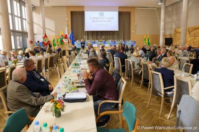 Uczestnicy X Okręgowego Zjazdu Delegatów Polskiego Związku Działkowców