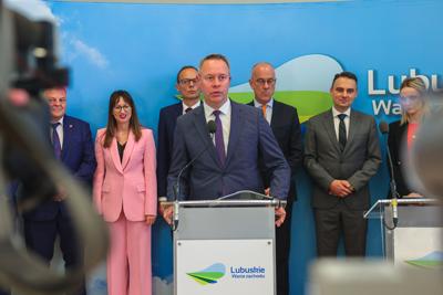 Konferencja prasowa i podpisanie umowy, projekt "Ciekawa Nauka" 