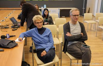 Uczestnicy konferencji prasowej poświęconej sytuacji kadrowej Szpitala Uniwersyteckiego w Zielonej Górze. 
