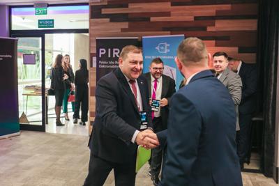 Tegoroczna edycja w Hotelu Grape Town obfitowała w panele na temat sztucznej inteligencji, energetyki i przyszłości transportu ciężkiego