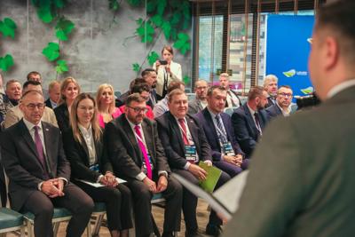 Tegoroczna edycja w Hotelu Grape Town obfitowała w panele na temat sztucznej inteligencji, energetyki i przyszłości transportu ciężkiego