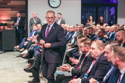 Tegoroczna edycja w Hotelu Grape Town obfitowała w panele na temat sztucznej inteligencji, energetyki i przyszłości transportu ciężkiego