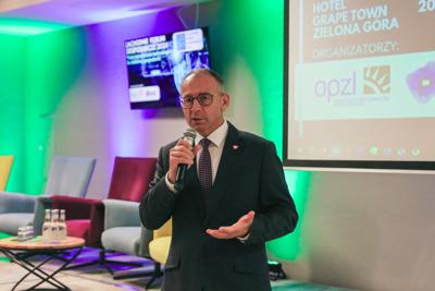Tegoroczna edycja w Hotelu Grape Town obfitowała w panele na temat sztucznej inteligencji, energetyki i przyszłości transportu ciężkiego