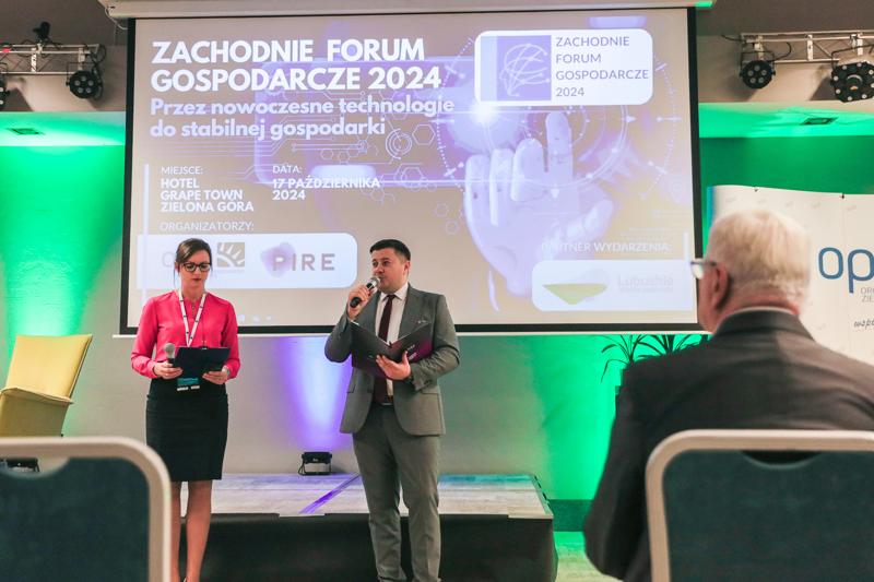 Tegoroczna edycja w Hotelu Grape Town obfitowała w panele na temat sztucznej inteligencji, energetyki i przyszłości transportu ciężkiego