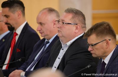 Uczestnicy IV zwyczajnej sesji Sejmiku Województwa Lubuskiego 