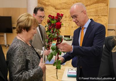 Uroczyste wręczenie „Odznak Honorowych za Zasługi dla Województwa Lubuskiego”, podczas IV sesji Sejmiku Województwa Lubuskiego 