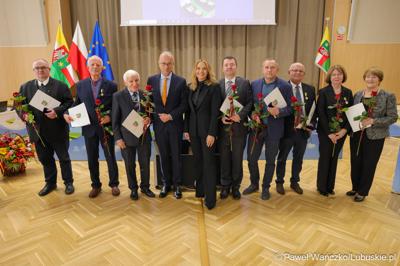 Uroczyste wręczenie „Odznak Honorowych za Zasługi dla Województwa Lubuskiego”, podczas IV sesji Sejmiku Województwa Lubuskiego 
