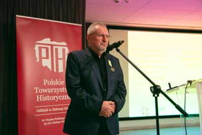 70-lecie Polskiego Towarzystwa Historycznego Oddział w Zielonej Górze oraz 40-lecie Instytutu Historii Uniwersytetu Zielonogórskiego! To spotkanie to hołd dla wszystkich, którzy przez dekady przyczyniali się do rozwoju badań historycznych w naszym regionie