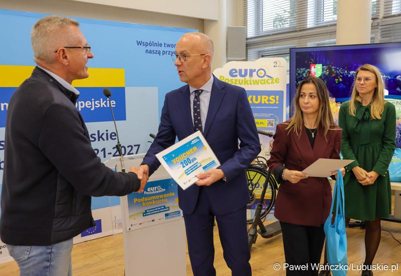 Uroczyste wręczenie nagród laureatom wyjątkowego konkursu terenowego EuroPoszukiwacze