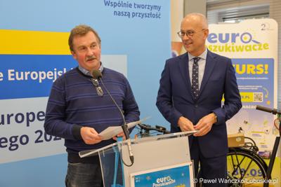Uroczyste wręczenie nagród laureatom wyjątkowego konkursu terenowego EuroPoszukiwacze