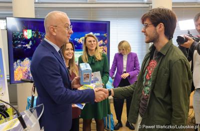 Uroczyste wręczenie nagród laureatom wyjątkowego konkursu terenowego EuroPoszukiwacze