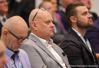 Uczestnicy Międzynarodowej Konferencji – Hydrogen Mixer 2024 w Parku Technologii Kosmicznych w Nowym Kisielinie 