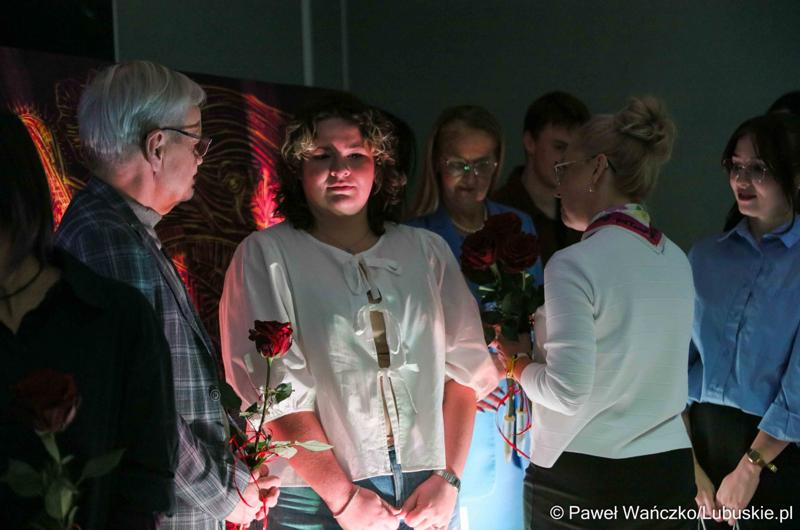 Dzień Równości na Uniwersytecie Zielonogórskim. Na zdjęciu uroczystość rozdania nagród w konkursie pt. „Bez różnicy płci”.
