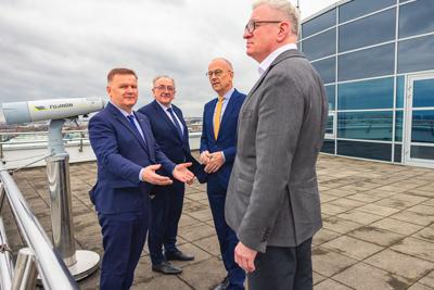 20 listopada 2024 r. w siedzibie Polskich Portów Lotniczych w Warszawie Marszałek Marcin Jabłoński odbył  spotkanie poświęcone rozwojowi lotniska Zielona Góra-Babimost. Omówiono m.in. plany budowy nowego terminala pasażerskiego, rozwój transportu lądowego wokół portu oraz dalsze działania na rzecz zwiększenia jego znaczenia dla regionu.